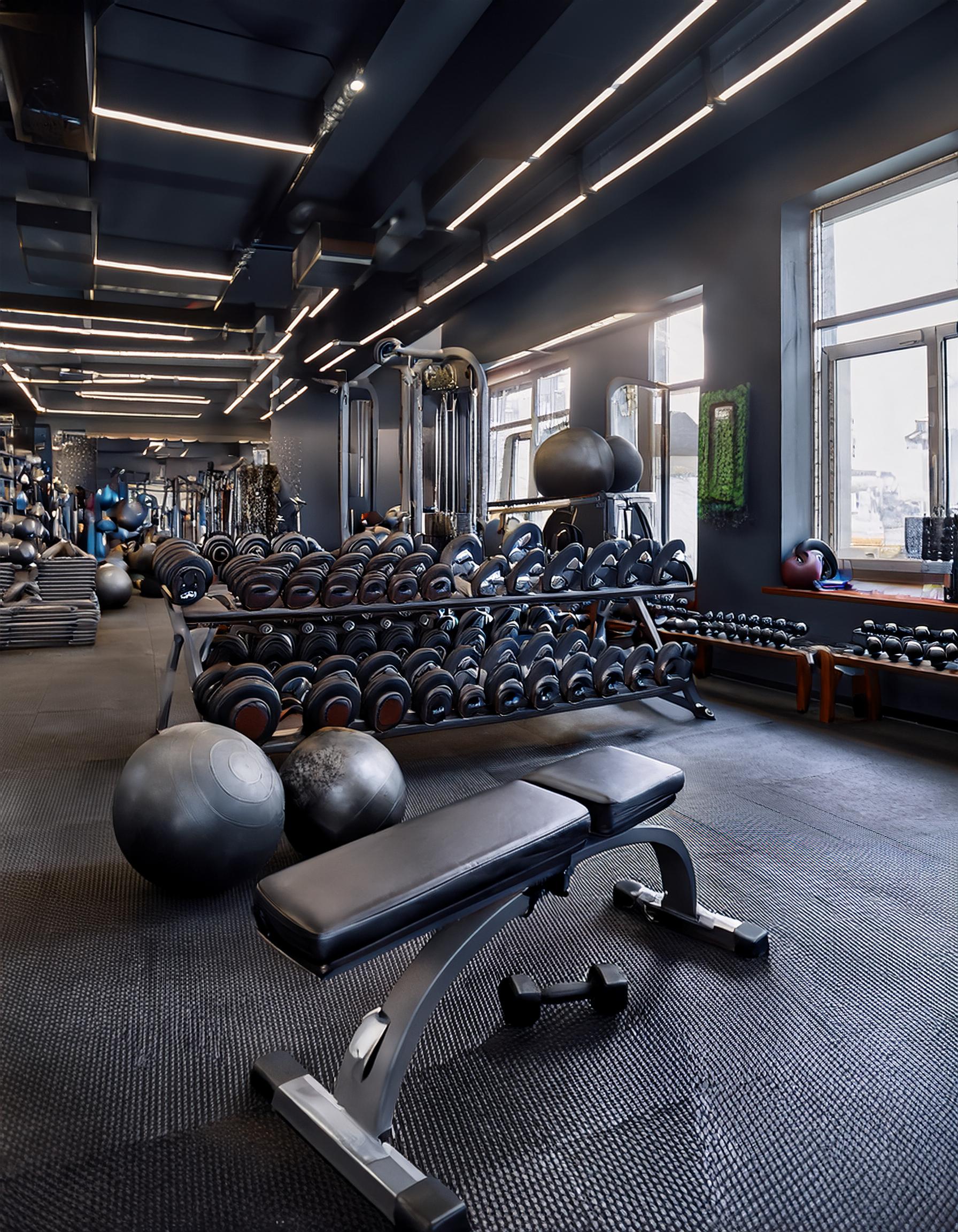 Krafttraining in einem modernen Fitnessstudio